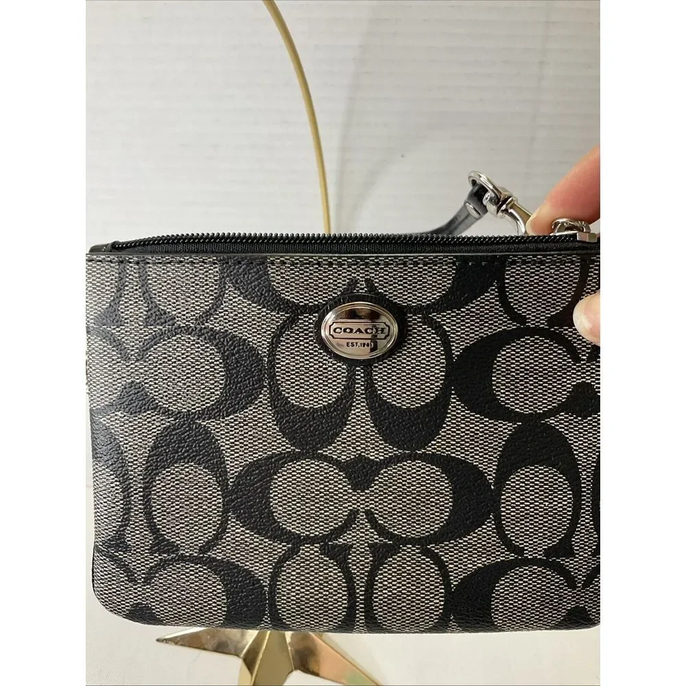 Coach Peyton Signature Small Wristlet Gray‎ and Black w/Strap